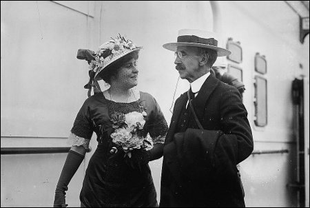 Couple from the early 1900s