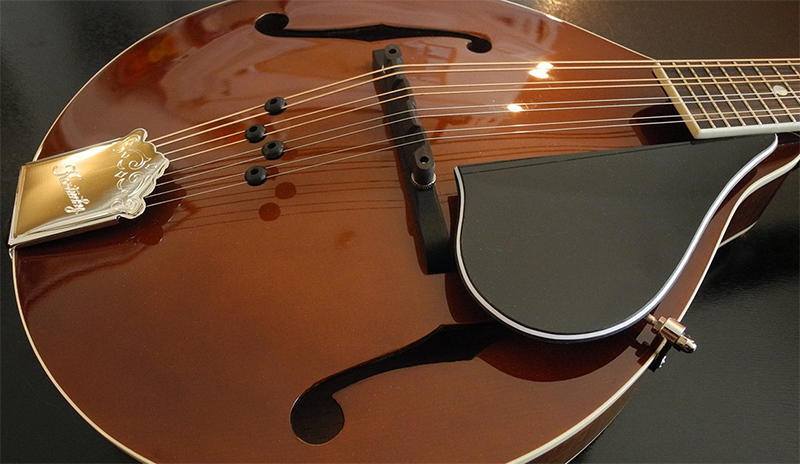 Kentucky KM-156 Mandolin